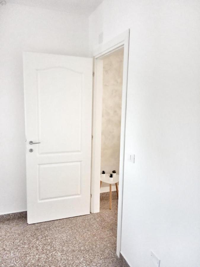 Red Tower Venice Apartment - 2 Mins From Vce Airport- Free Wifi 테세라 외부 사진