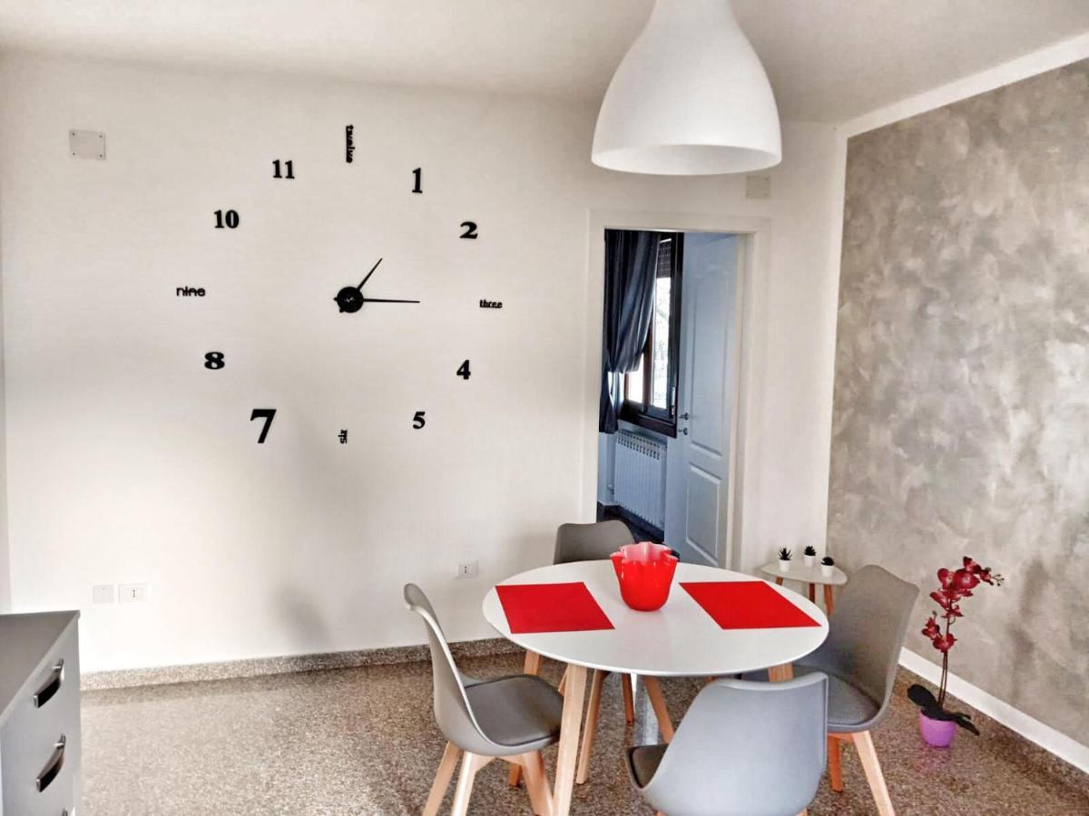 Red Tower Venice Apartment - 2 Mins From Vce Airport- Free Wifi 테세라 외부 사진