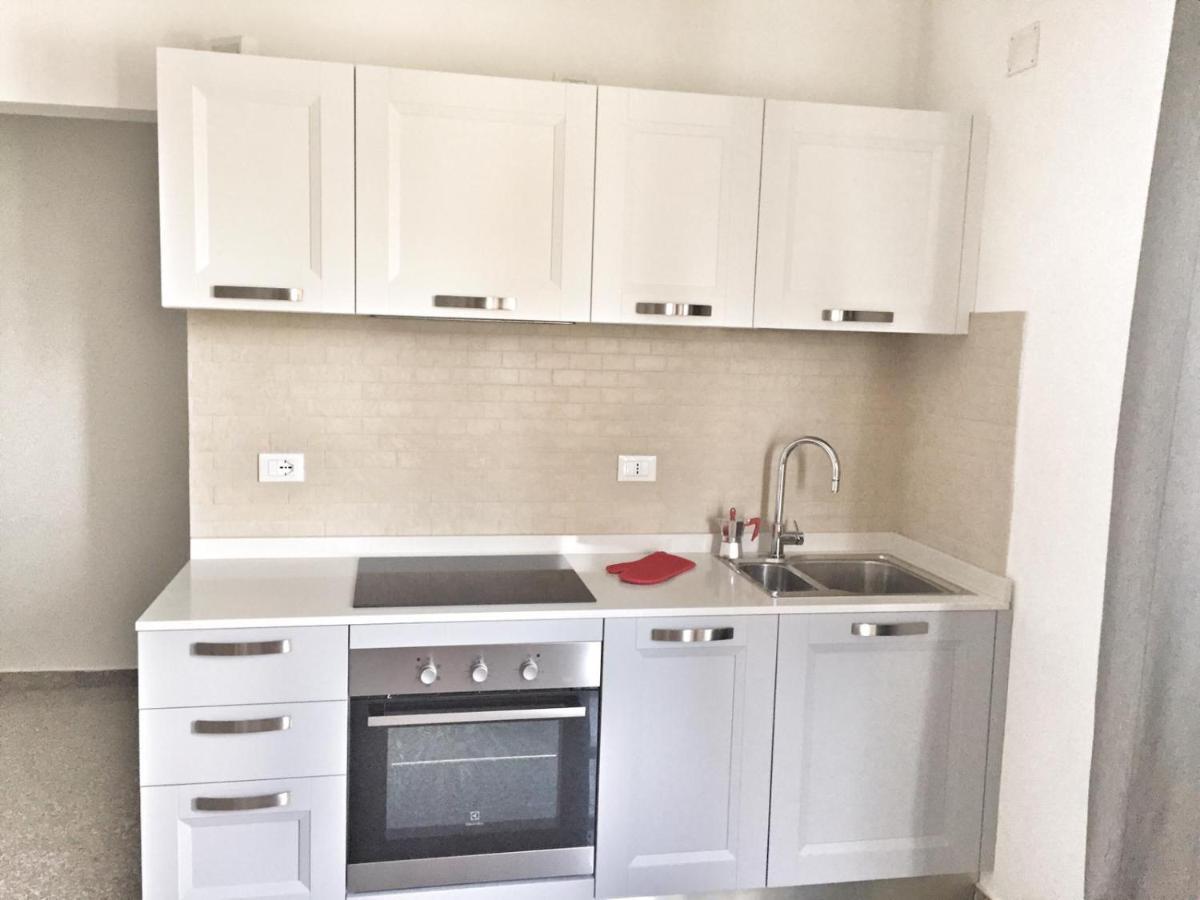Red Tower Venice Apartment - 2 Mins From Vce Airport- Free Wifi 테세라 외부 사진